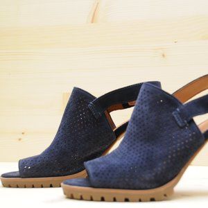 Franco Sarto sandals size 8